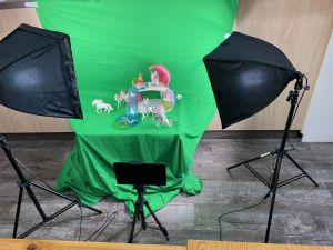 Foto Greenscreen mit Elfenfiguren